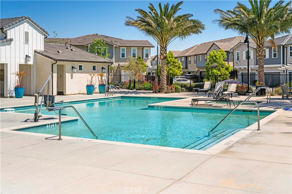 4288 S Heather Privado Property Photo 3