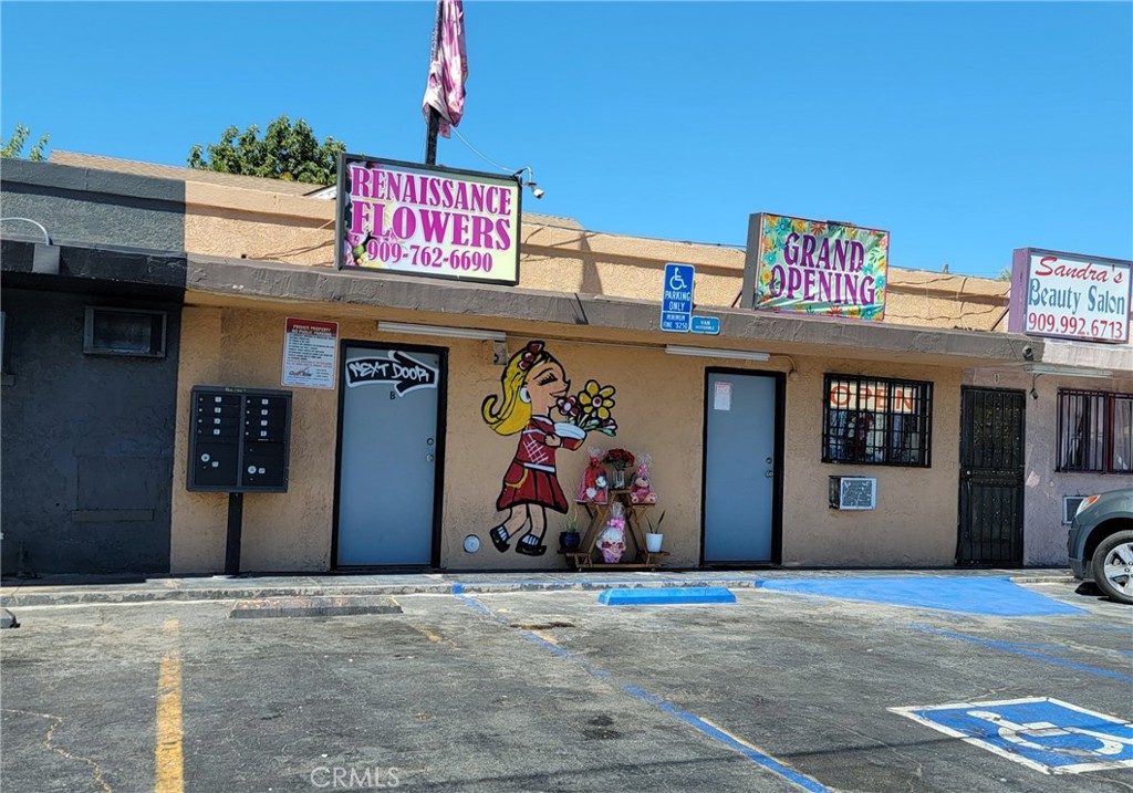 552 N San Antonio Avenue Property Photo 2