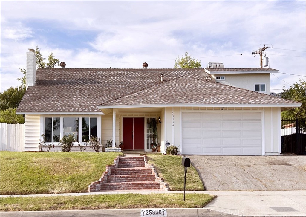 25850 Avalon Avenue Property Photo 1