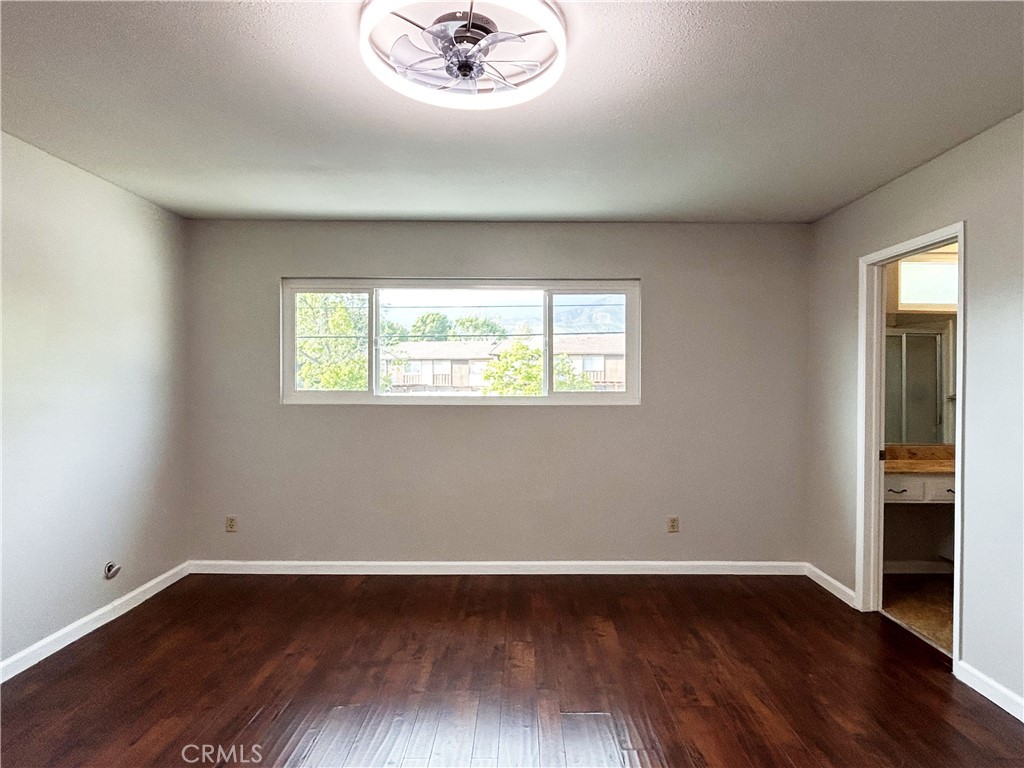 25850 Avalon Avenue Property Photo 12
