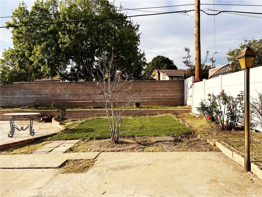 25850 Avalon Avenue Property Photo 19
