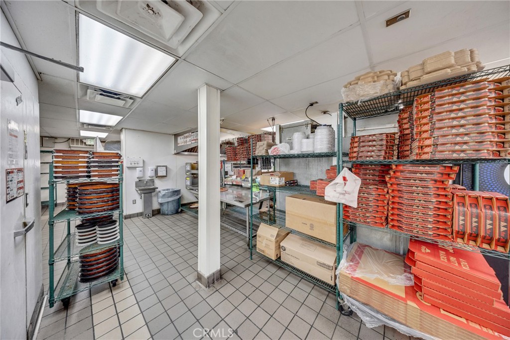 12207 Hawthorne Boulevard Property Photo 10