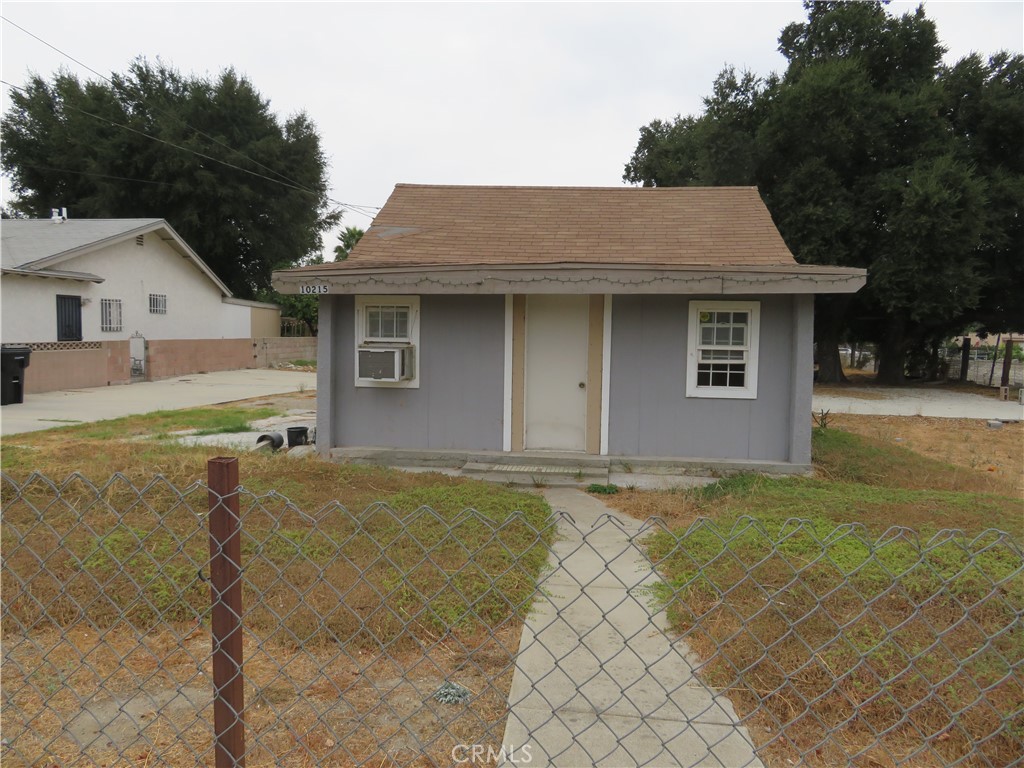 10215 25th Street Property Photo 1
