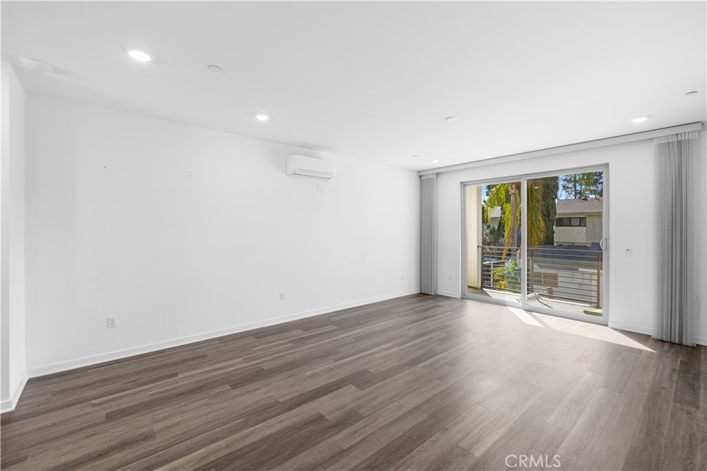 225 Scratch Road Property Photo 9