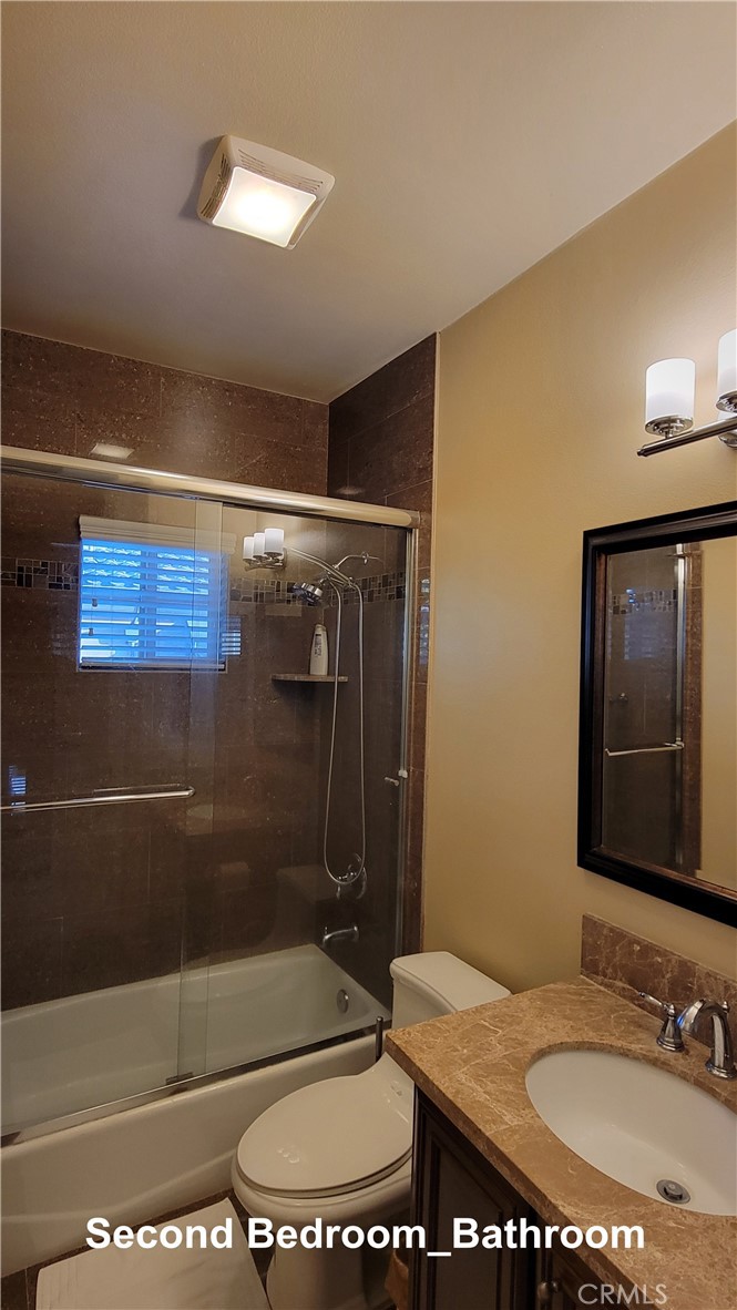 726 W Huntington Drive B Property Photo 53