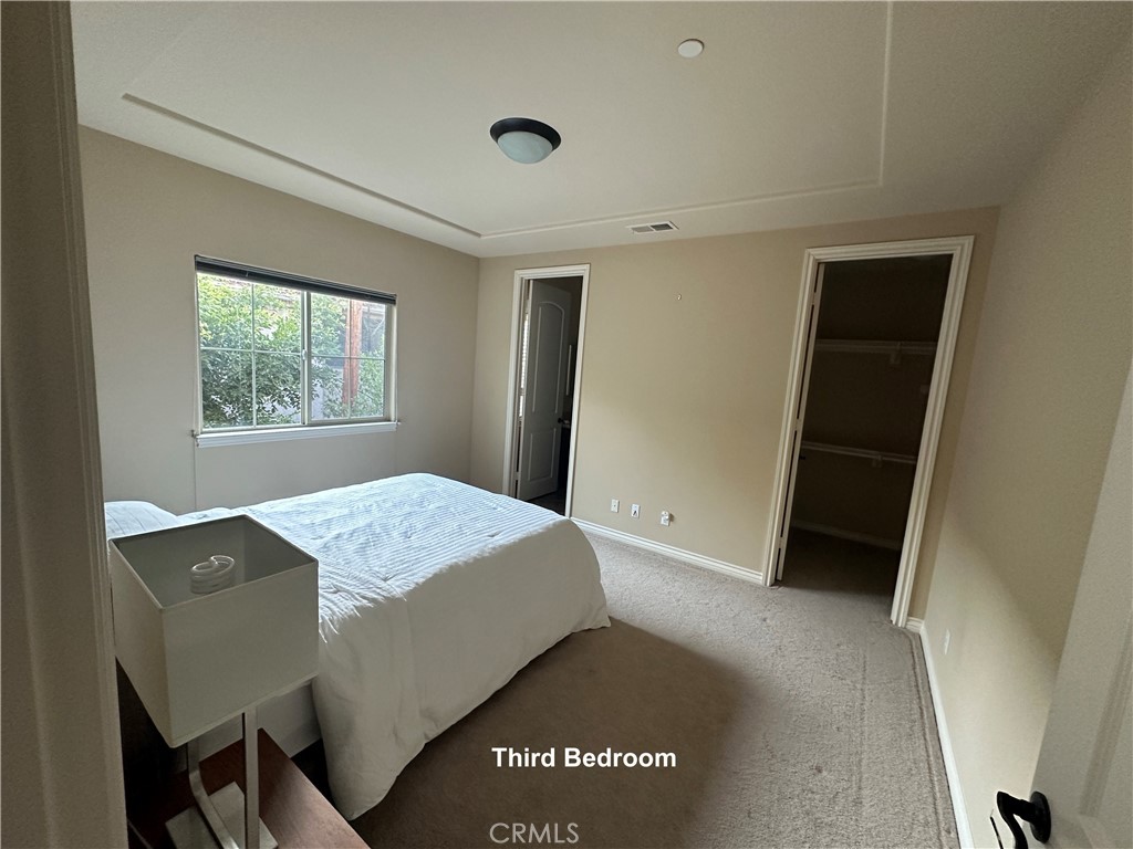 726 W Huntington Drive B Property Photo 70