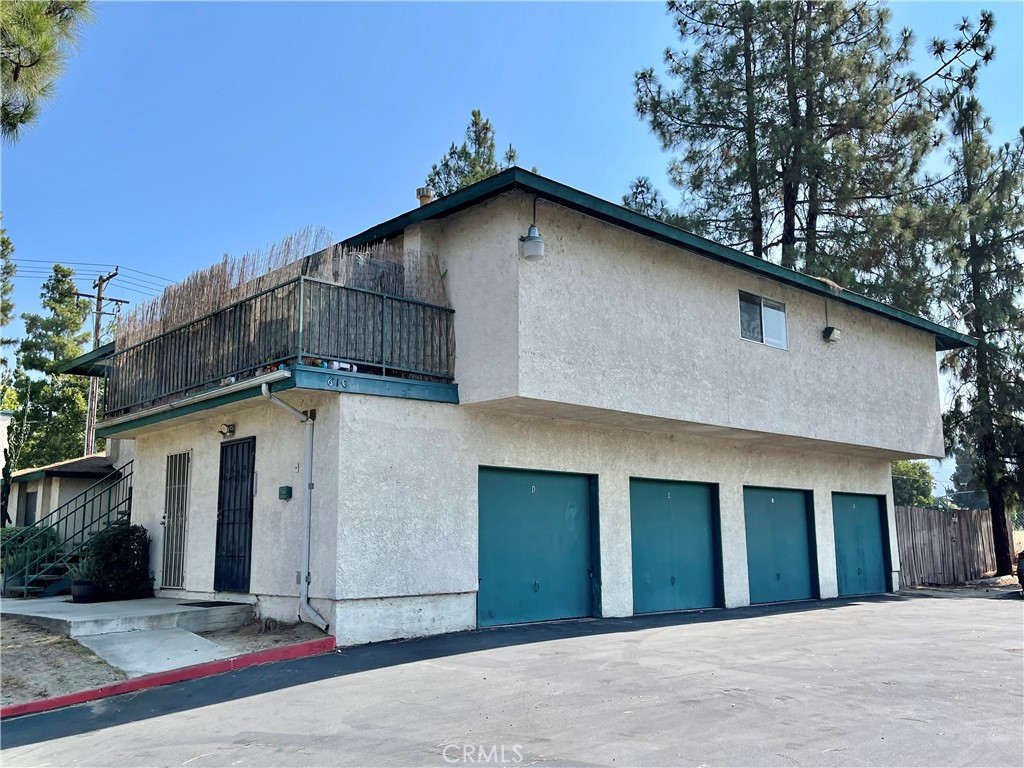 610 E Lugonia Avenue 4 Property Photo 9