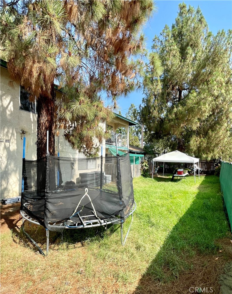 610 E Lugonia Avenue 4 Property Photo 10
