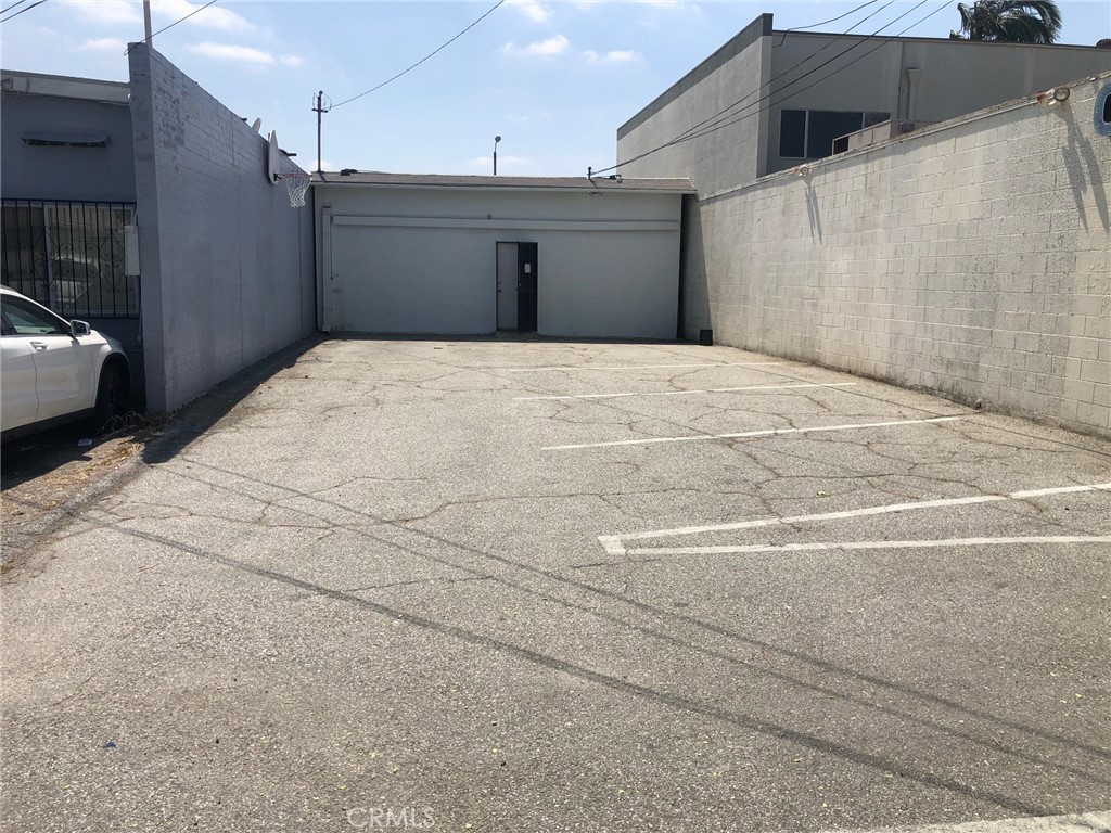 232 S Garfield Avenue Property Photo 12