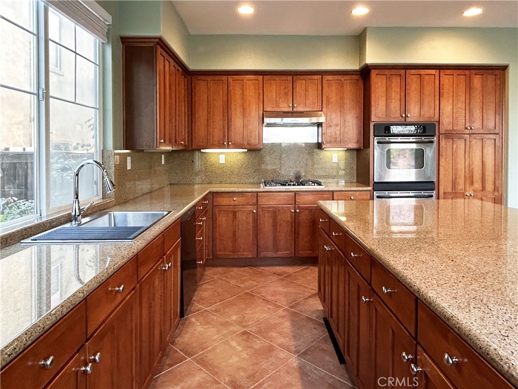 5743 Kendall Court Property Photo 13