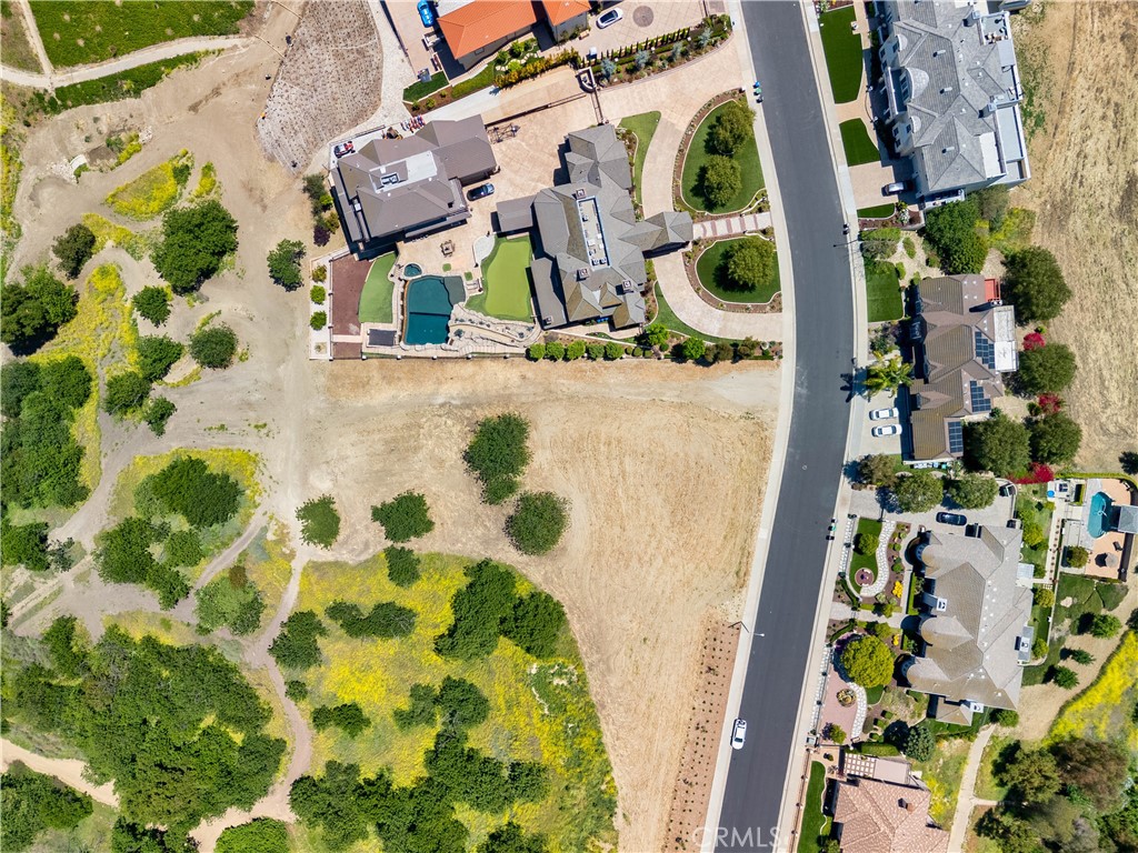 1545 Calle Cristina Property Photo 17