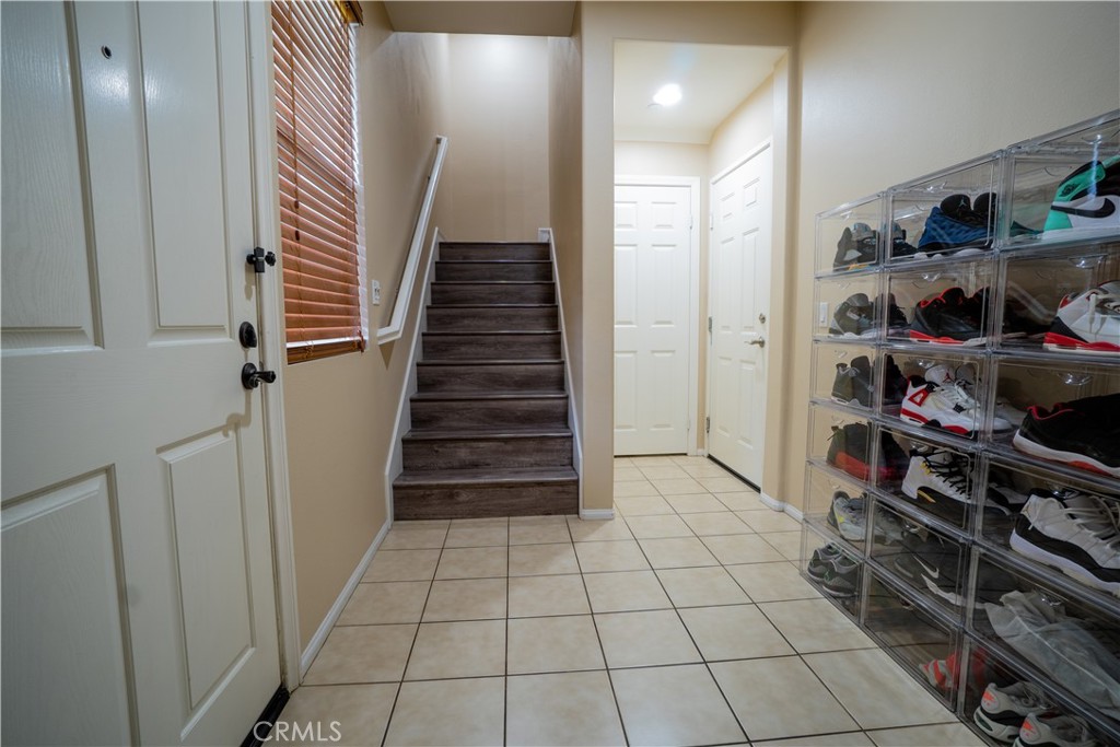 216 W Merlot Drive Property Photo 2