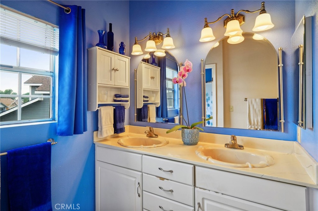 13870 Cobblestone Court Property Photo 27