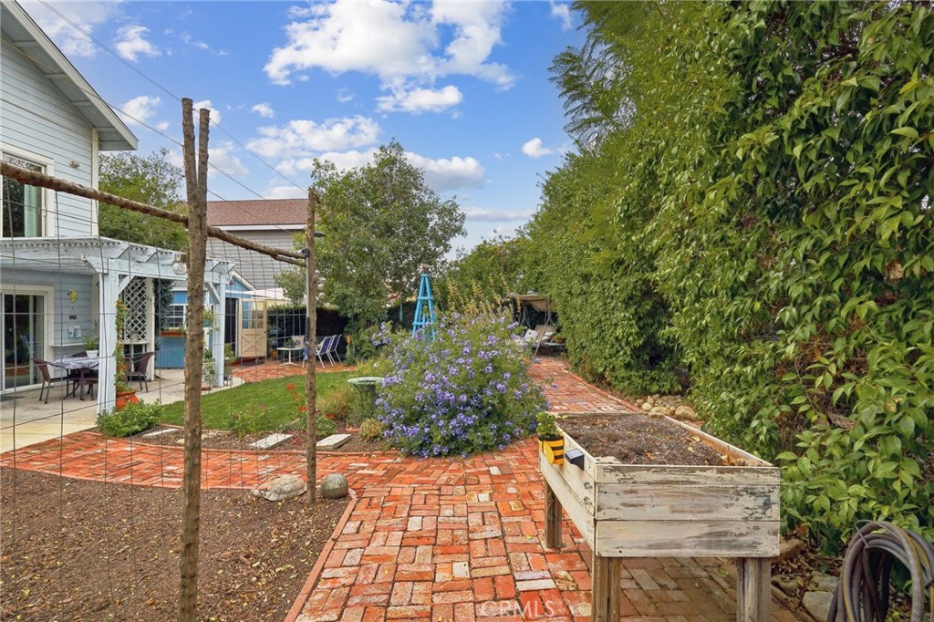 13870 Cobblestone Court Property Photo 32