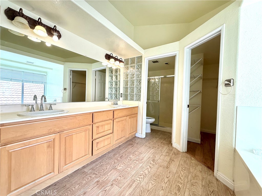 10268 Corkwood Court Property Photo 12