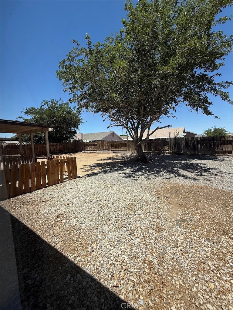 10434 Peach Court Property Photo 3