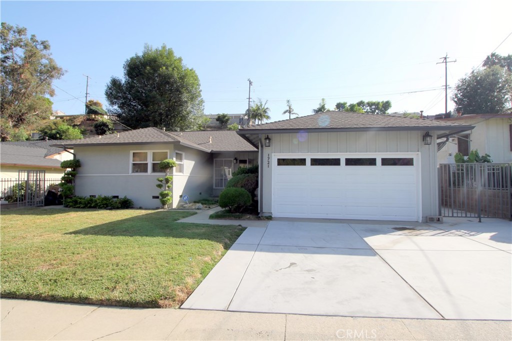 1721 Fulton Avenue Property Photo 1