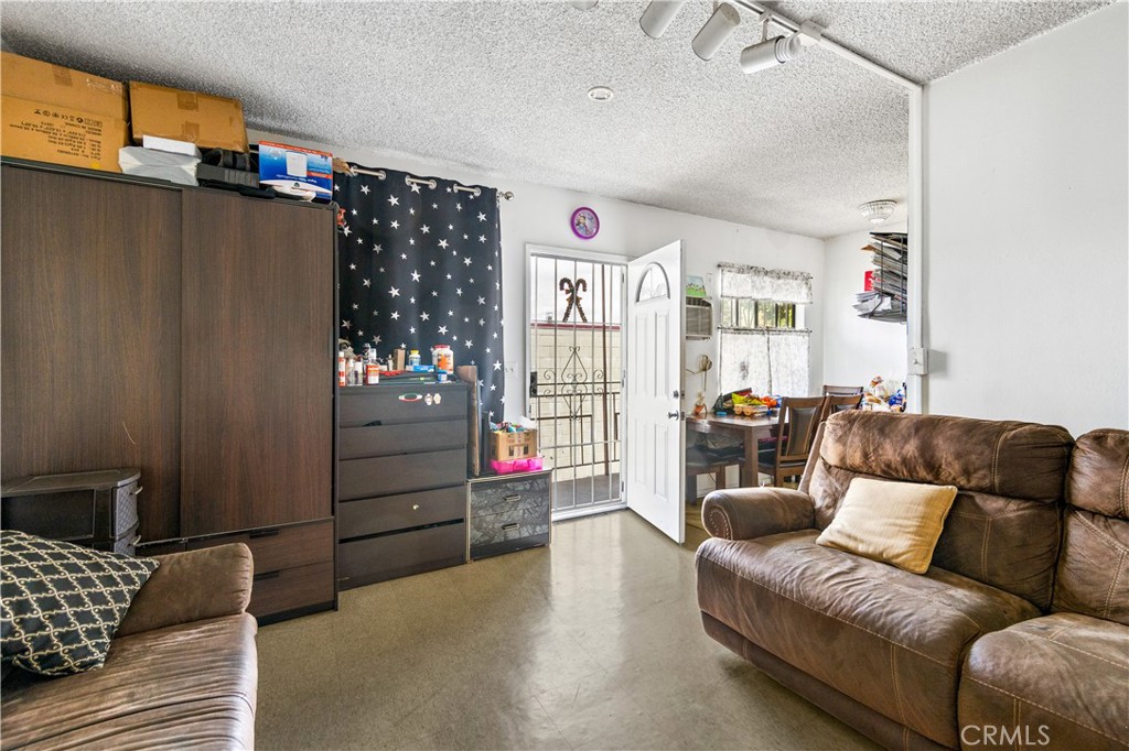 5150 Valley Boulevard Property Photo 19