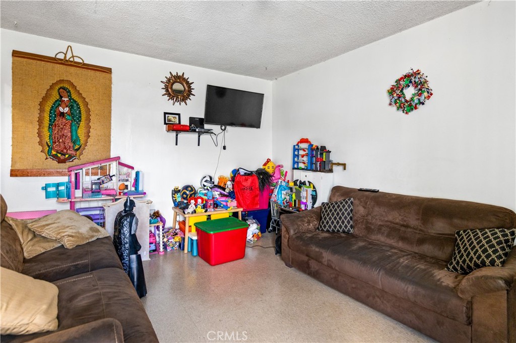5150 Valley Boulevard Property Photo 20