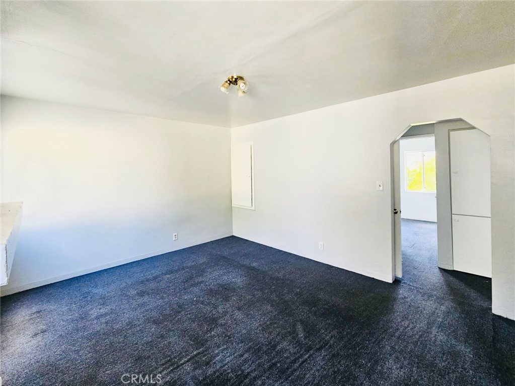 260 E Garvey Avenue Property Photo 18