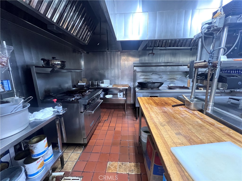 120 S Atlantic Avenue Property Photo 8