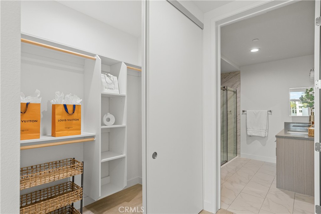 168 S Monterey Street 411 Property Photo 15