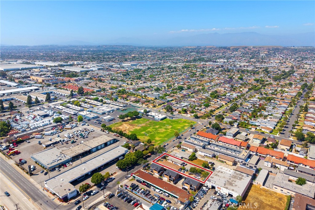 932 S Montebello Boulevard Property Photo 15