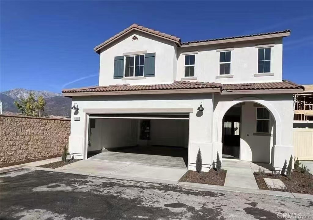 16062 Jaegar Ln Property Photo 1
