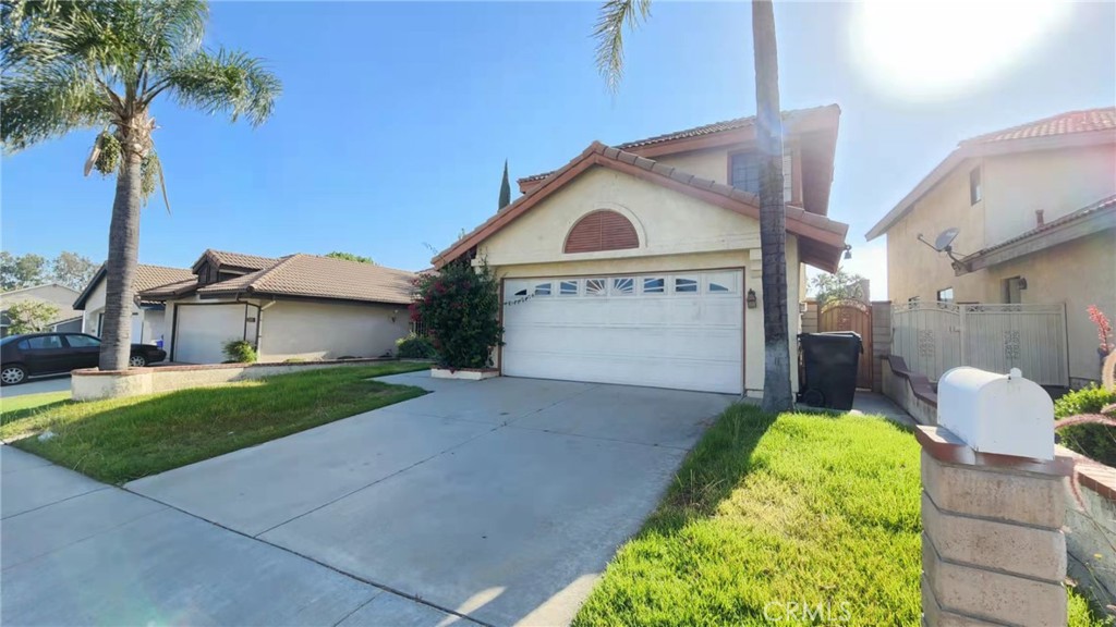 7240 Meadowlark Place Property Photo 2