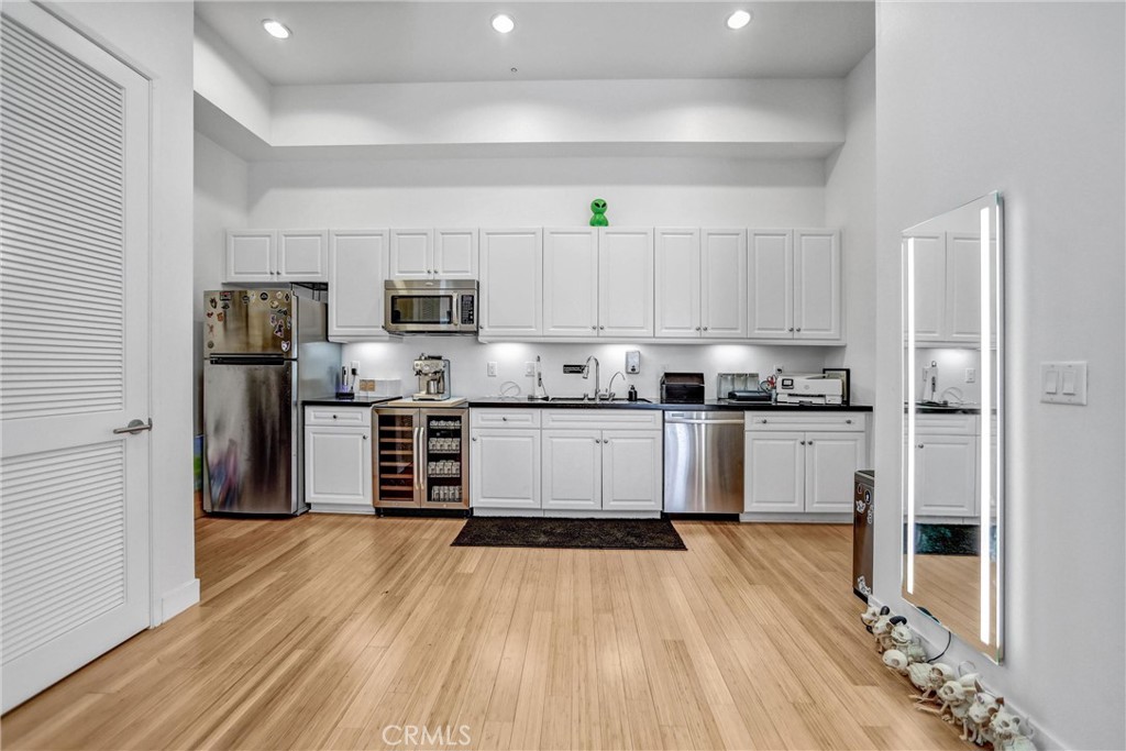 1401 Mission Street 105 Property Photo 10