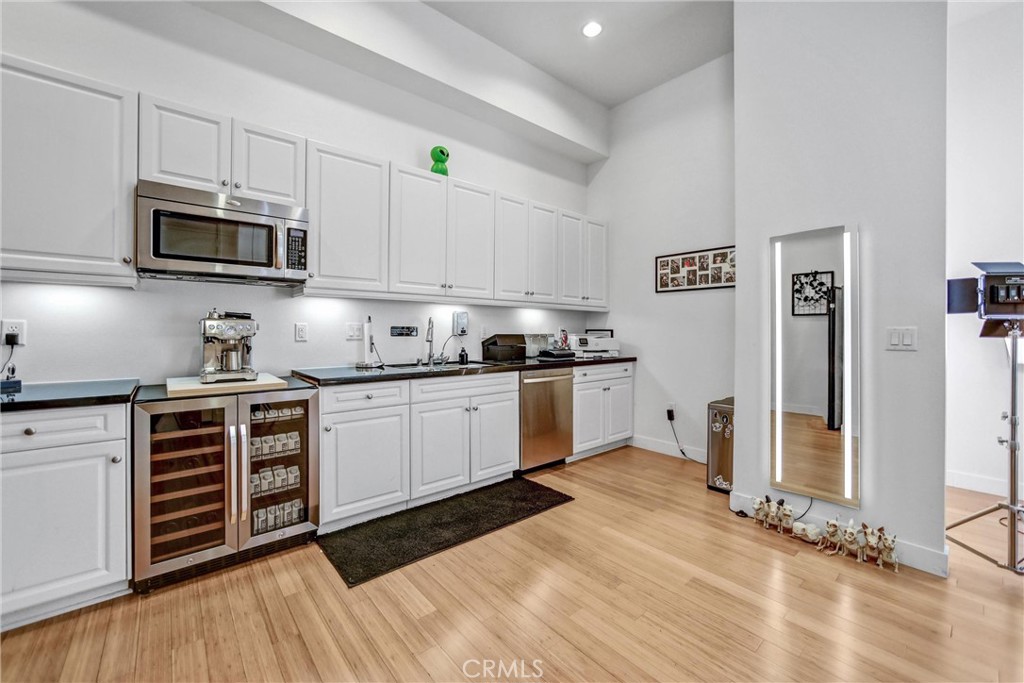 1401 Mission Street 105 Property Photo 11