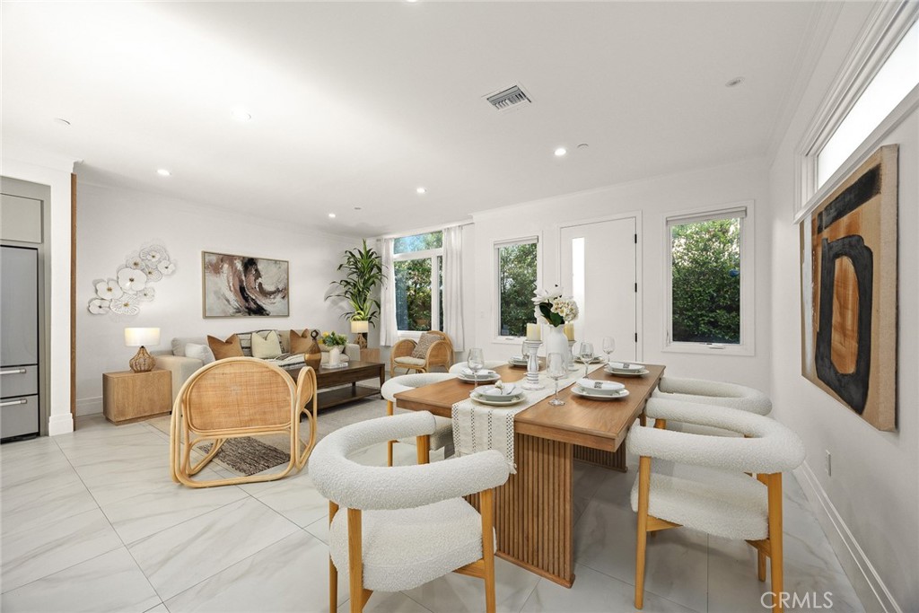 125 California Street B Property Photo 7