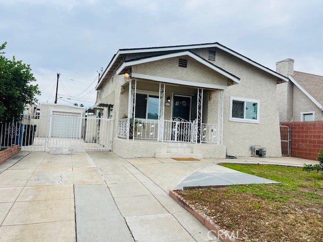 2037 S 3rd Street Property Photo 2