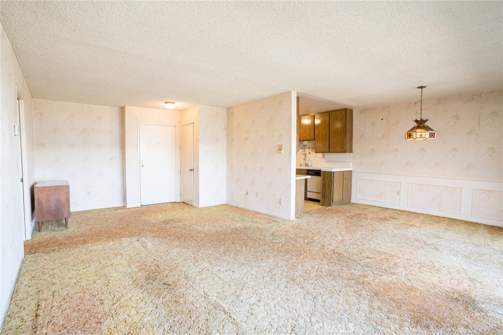 2468 Mohawk Street 102 Property Photo 1