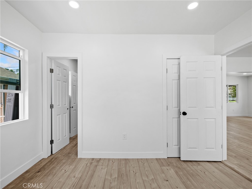 257 W 11th Street Property Photo 19