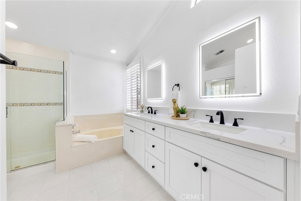 14121 Exeter Court Property Photo 35