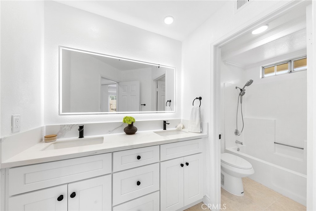 14121 Exeter Court Property Photo 40