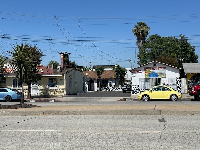 2541 Rosemead Boulevard Property Photo 2