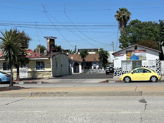 2541 Rosemead Boulevard Property Photo 4