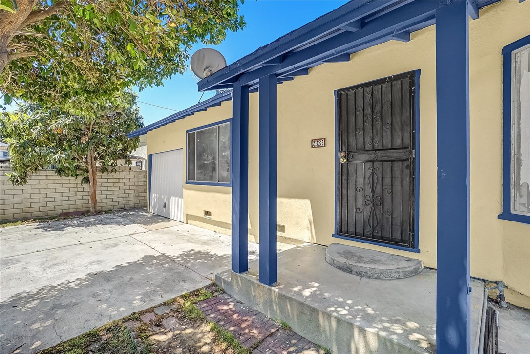 233 Russell Avenue Property Photo 1