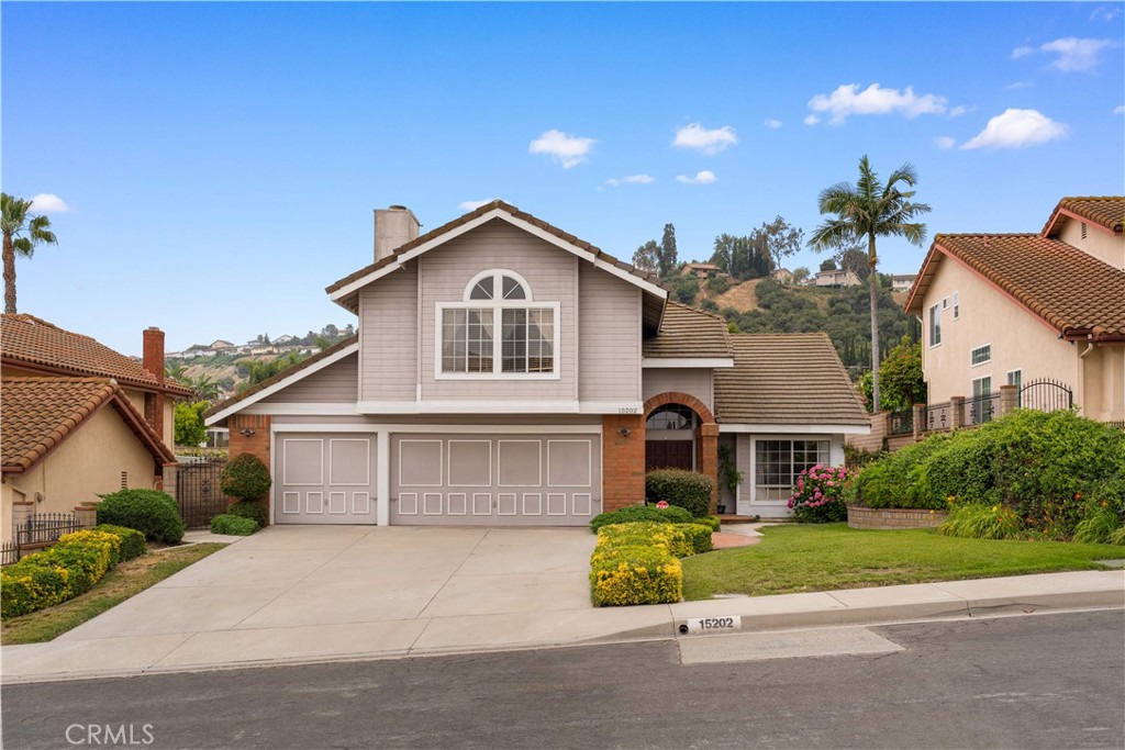 15202 El Selinda Drive Property Photo 1