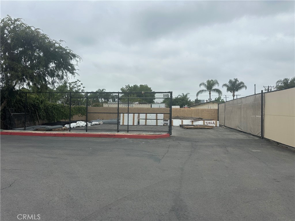 14258 Valley Boulevard D Property Photo 11