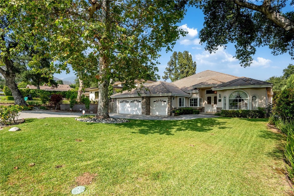 1768 Oakwood Avenue Property Photo 2