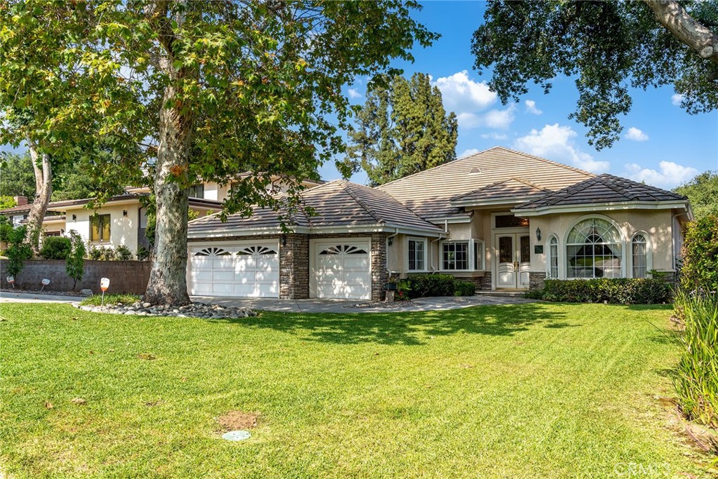 1768 Oakwood Avenue Property Photo 4