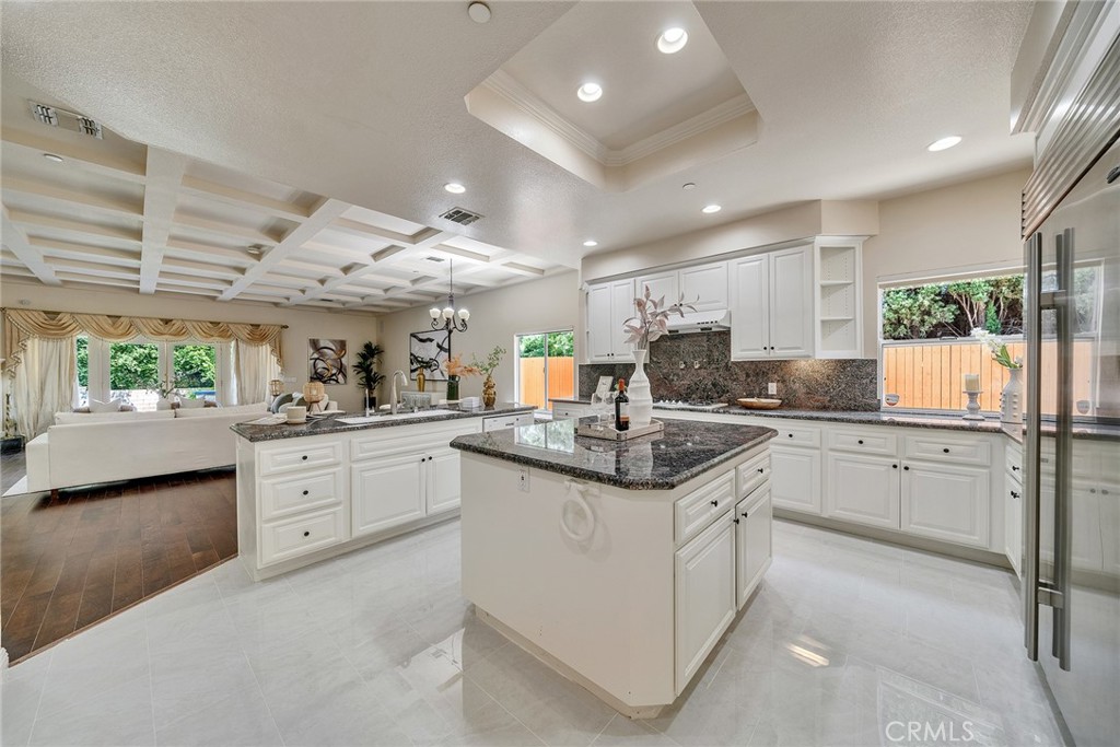 1768 Oakwood Avenue Property Photo 19