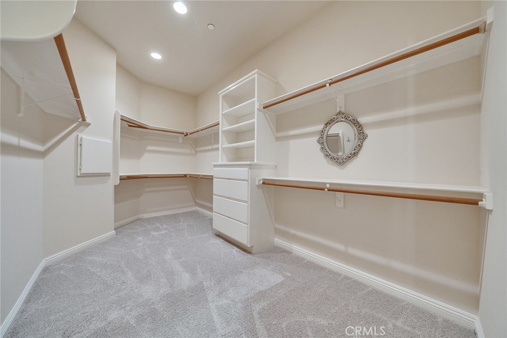 1768 Oakwood Avenue Property Photo 36