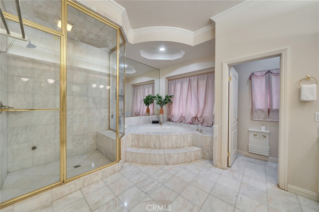 1768 Oakwood Avenue Property Photo 44