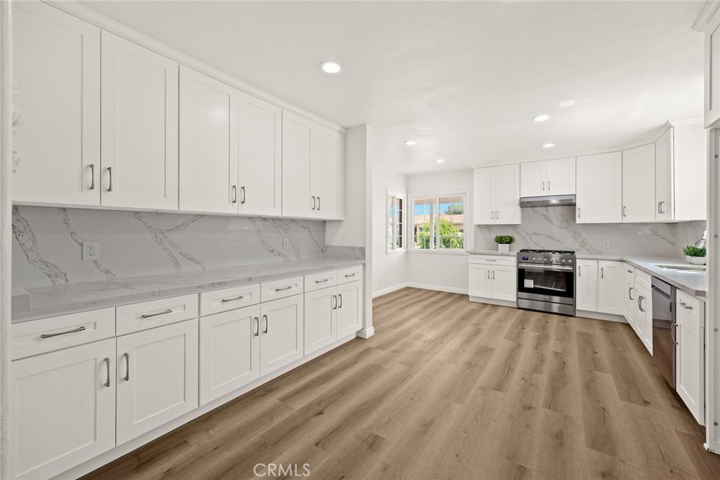 181 W Casad Street Property Photo 10