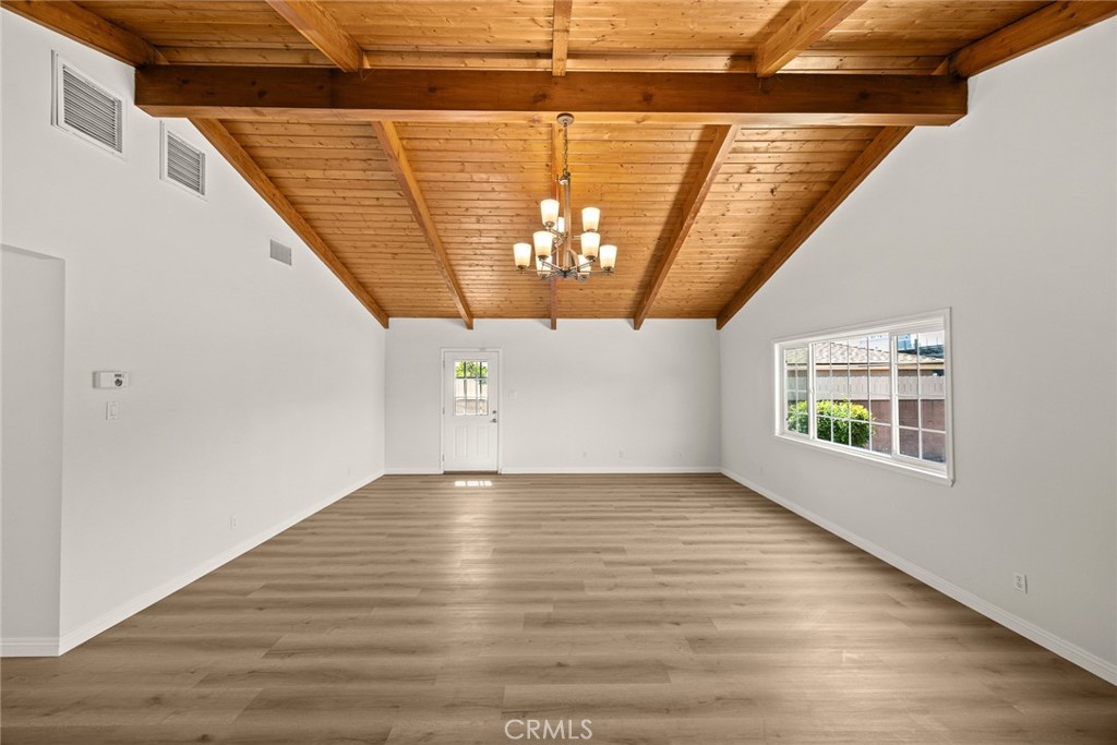 181 W Casad Street Property Photo 13