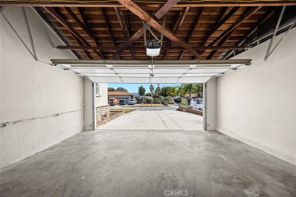 181 W Casad Street Property Photo 26